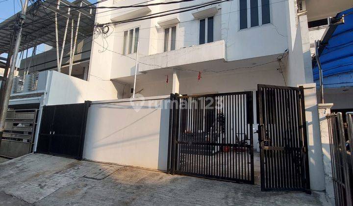 Dijual Rumah 3 Lantai Siap Huni Di Pluit,jakarta Utara 1