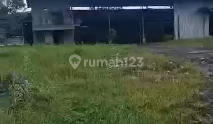 For Sale: Land and Former Heavy Equipment Pool Building in Karawaci, Tangerang For Sale: Land and Former Heavy Equipment Pool Building in Karawaci, Tangerang