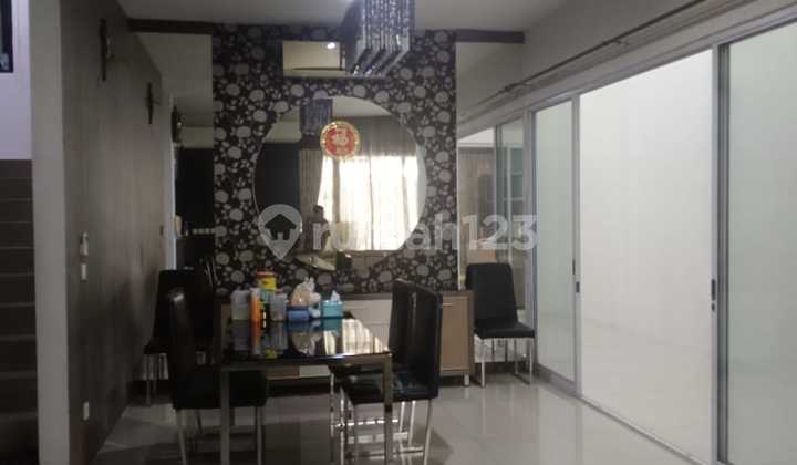 Disewakan Rumah 2.5lantai Furnish Siap Huni Di Citra 6 Disewakan Rumah 2.5lantai Furnish Siap Huni Di Citra 6