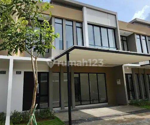 Di Jual Rumah Siap Pakai Semi Furnish 2 Lantai 8*10 Di Pik 2 2