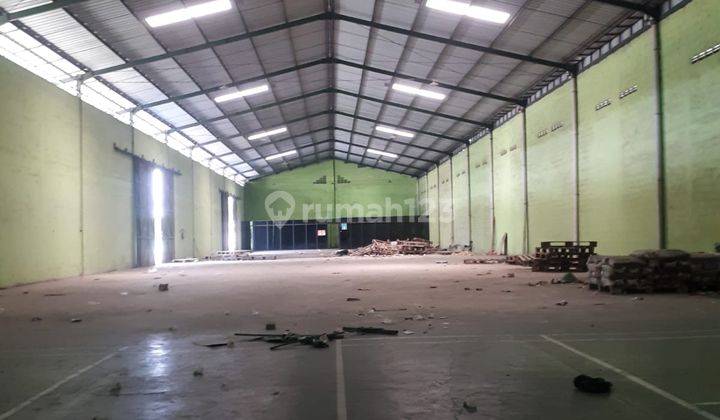 Gudang Di Pinggir Jalan Raya Dekat Jalan Tol Salatiga 1