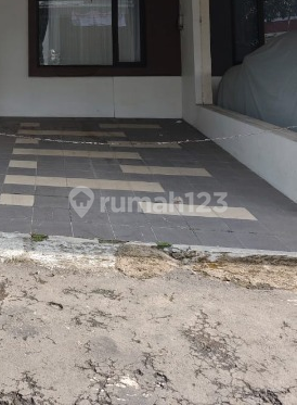 1-Story Ready-to-Live Residential House in Elite Housing Salatiga