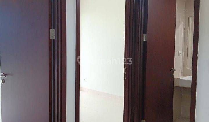 Hunian Strategis Town House Semi Furnish Puri Mansion Apartemen JakBar  2