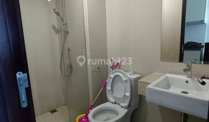 Hunian Lt Tinggi Studio FF Puri Mansion Apartemen JakBar 2