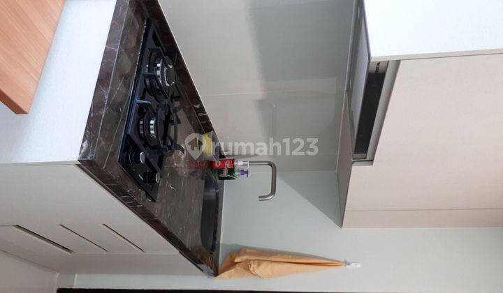 Hunian Lt Tinggi 3+1 Br FF Puri Mansion Apartemen JakBar 2