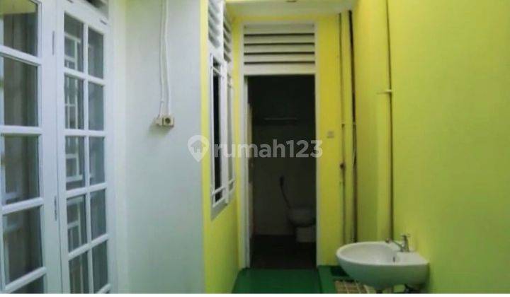 Disewakan Rumah bagus Siap Huni Tj Duren Utara Jakarta Barat 12