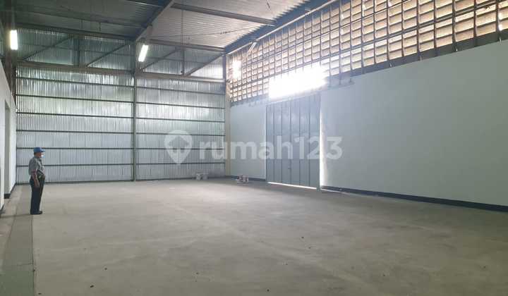 Disewakan Gudang Cikokol Tangerang 1