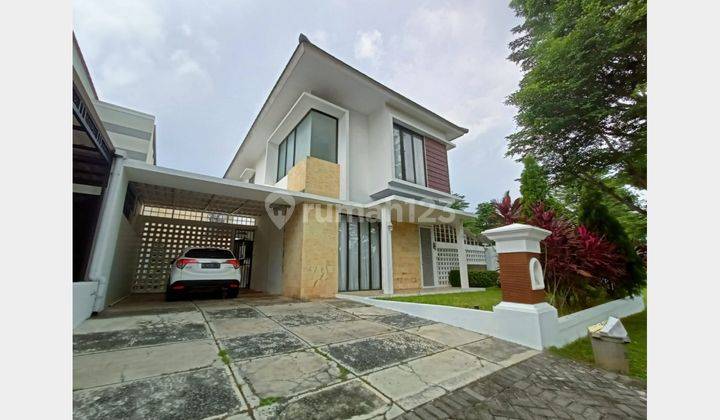 tampak depan jual rumah siap huni graha