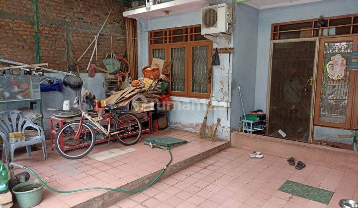 Rumah Di Taman Palem Lestari
blok A 2 Lantai Shm 2