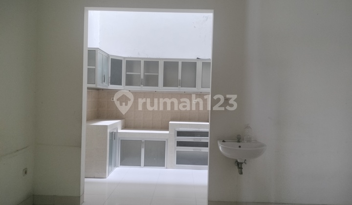 For Quick Sale: Muara Karang Block F3t House, Land 90, 2.5 Floors, 4 Bedrooms, 4 Bathrooms, SHM 2