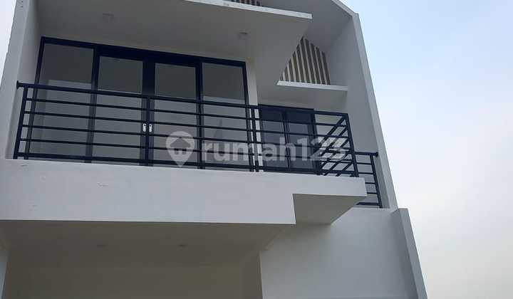 Rumah Exclusive Fasilitas Smart Home Bonus Cctv Dan Kanopi Cantik
