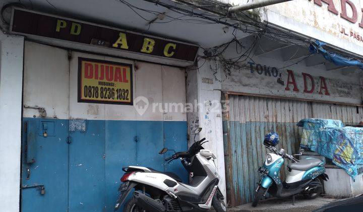 Ruko di Pasar Wetan , area ramai  pertokoan  1