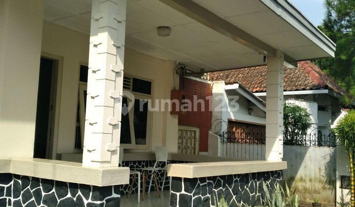For Sale House on Jalan Kartini Bandung