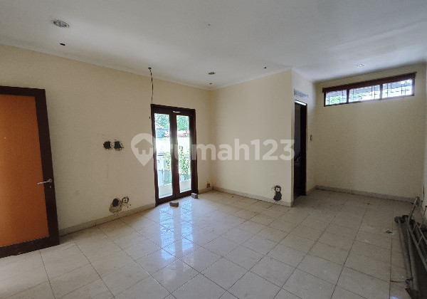 For Rent: Luxurious Minimalist House, Can Split SHM, Dago Wing, H. Juanda, Dipatiukur For Rent: Luxurious Minimalist House, Can Split SHM, Dago Wing, H. Juanda, Dipatiukur