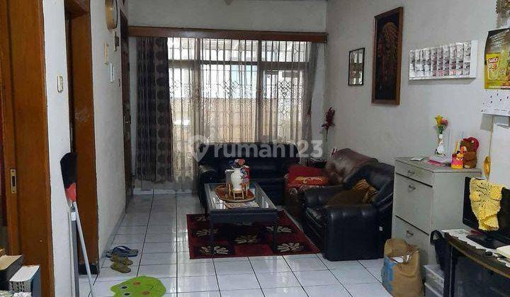 Rumah Terawat Masuk Gang Sayap Moh Toha, Bkr 2
