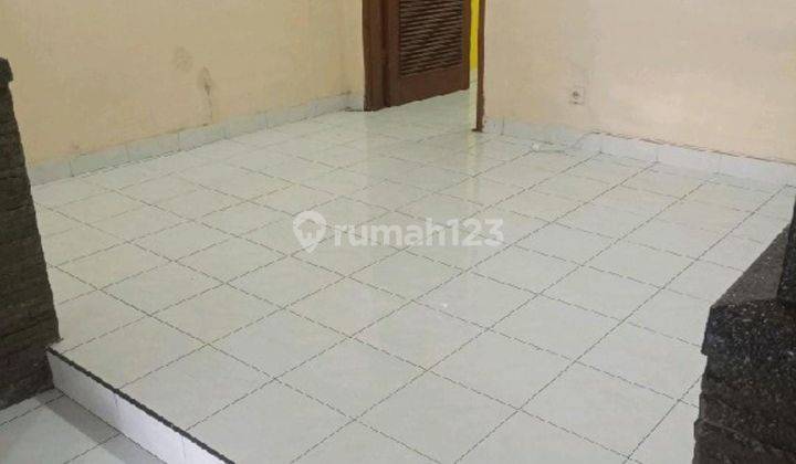 Rumah Strategis Masuk Gang Sayap Inhoftank, Soekarno Hatta 2