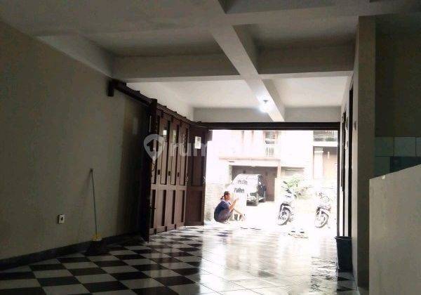Rumah Siap Huni 3lt Di Komplek Town House Sudirman, Andir  2