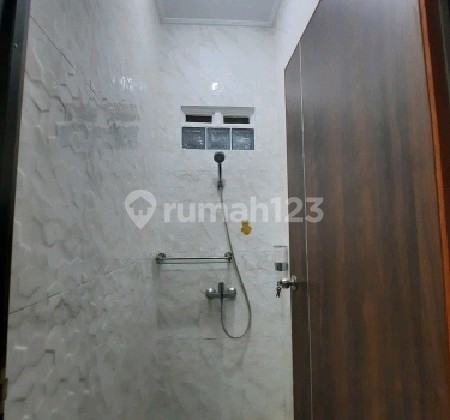 Dijual Rumah Siap Huni di Buahbatu Square Bandung Ref.04898 2
