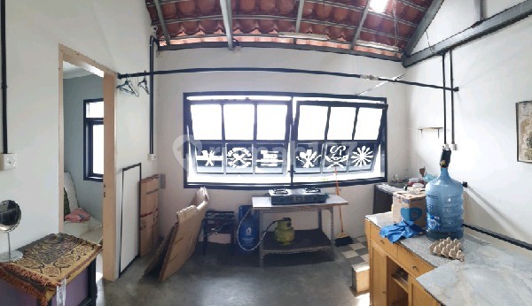 For Sale/For Rent 2-Story House Former Cafe for Living and Business in Sayap Arcamanik Ref.05182 2