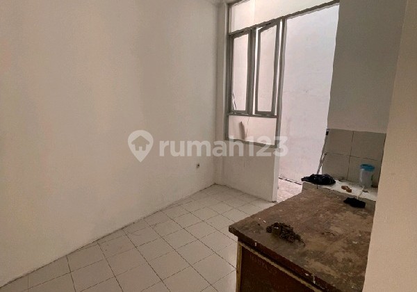 Dijual Rumah Siap Huni di Cigadung Raya, 5 Menit ke Tahura, Dekat Simpang Dago Ref.05163 2