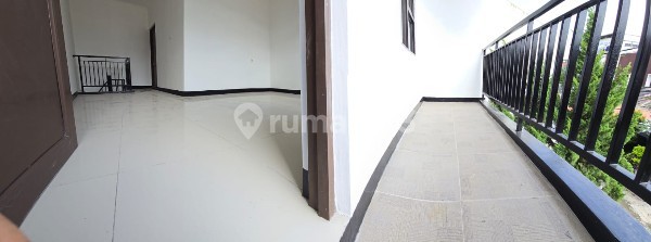 For Sale: Affordable 2-Story+Rooftop Ready-to-Occupy House in Cijambe, Ujung Berung Ref.05221 2