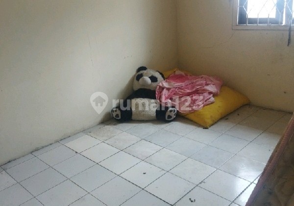 For Sale 2-Story House Ideal for Large Family + 6-Door Boarding/Rental on Main Road Cebek Soreang Ref.05217 2