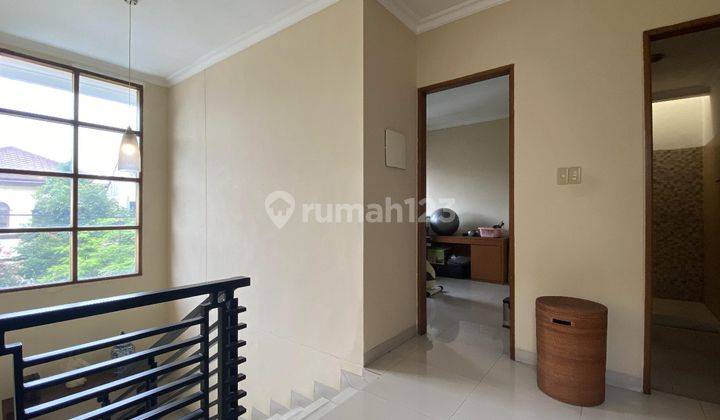 Rumah Furnished 2 Lantai Area Pondok Indah, Jakarta Selatan 2