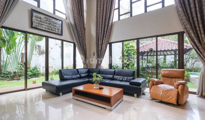 Rumah Asri Dan Nyaman Lokasi Tenang Area Menteng 2