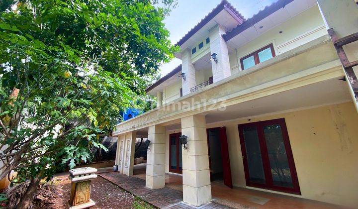 Rumah Bagus Pinggir Jalan Area Menteng, Jakarta Pusat 1