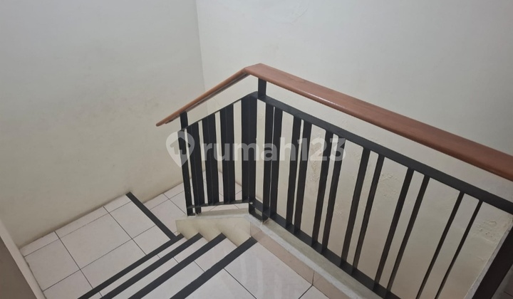 For Rent Luxury House Fully Furnished Ready to Occupy in Delatinos 2