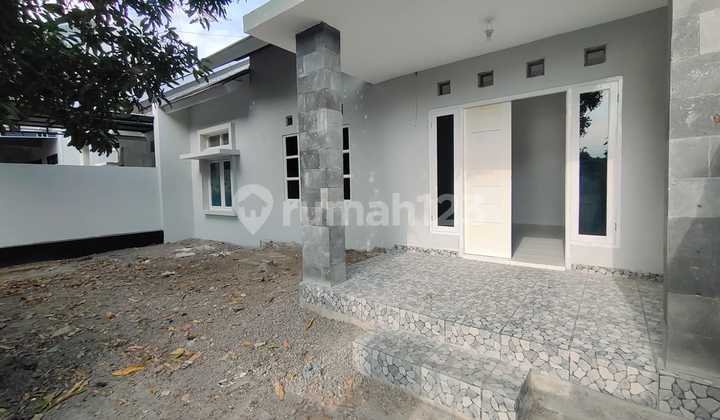 Palagan House 250 M² near Hyatt, Palagan St. Km 9, Sleman, Yogyakarta minimalist 1 Floor 2