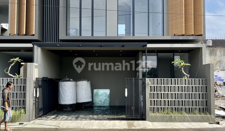 Rumah Mewah 2 Lantai Kontemporer Modern - Full Furnished Di Tegal Rejo Dekat Tugu Jogja 1