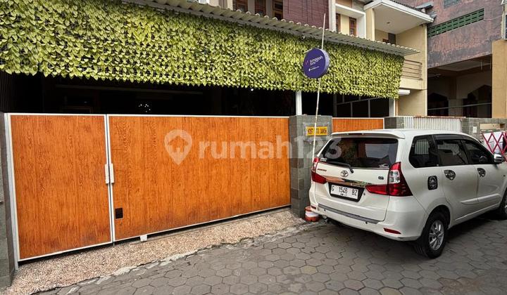 Furnished Exclusive Luxury 2-Storey Modern Boarding House in the Boarding Area Near Pakuwon Mall and UPN Campus 2