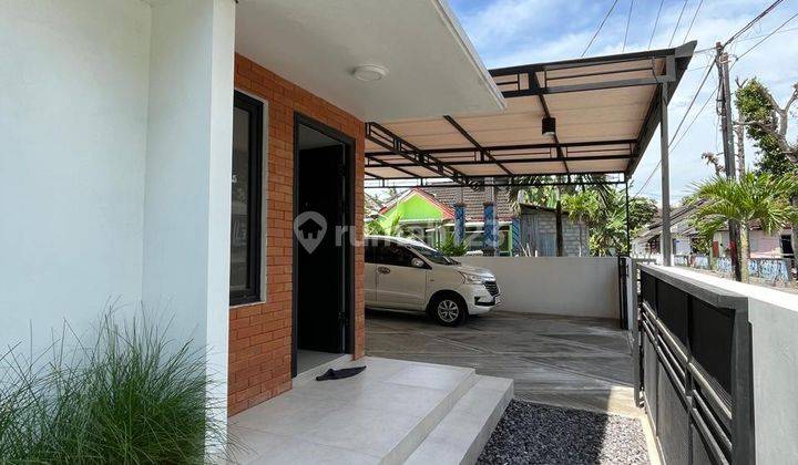 Rumah Baru Mewah Scandinavian Modern Di Banyuraden Jalan Godean Dalam Ringroad Dekat Kampus Unudekat Ke Kota Jogjaharga: 1,3 Milyar [nego]====================legalitas: Shm Pbgmaghnet Kawasan:-------------------------------dekat Kampus Unu, Unjaya, Bsi, U 1