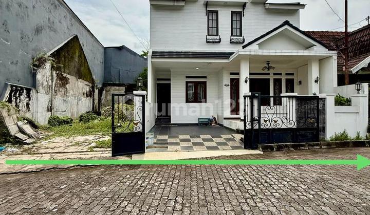 Rumah Klasik Modern dengan Sisa Tanah Masih Luas Dalam Perumahan di Jalan Kaliurang KM 13 Sleman Dekat Kampus Uii Teterpadu 2