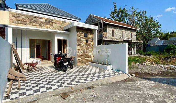 Rumah Cantik Limasan  2