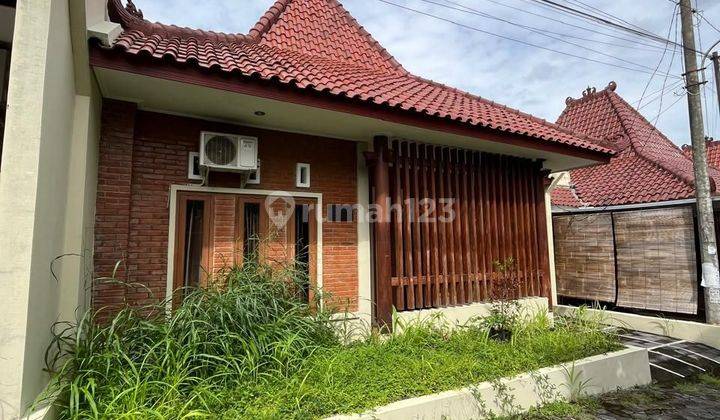 Rumah Joglo Klasik Mlati  Jogjakarta  2