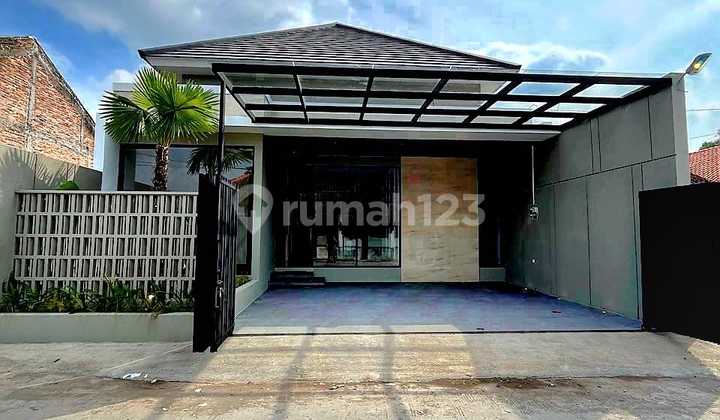 Rumah Cantik Industrial Modern Di Purwomartani Dekat Exit Tol Kalasan Dan Bale Desa Purwomartaniharga: 975 Juta 2