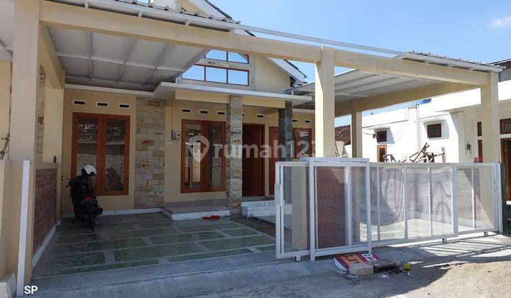 RUMAH BARU CANTIK SIAP HUNI ISTIMEWA DEKAT KAMPUS UNISA RINGROAD BARAT SLEMAN 3