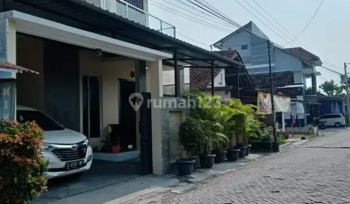 Rumah MEWAH MODERN - FULLY FURNISHED di Soragan dekat Tugu Jogja dan Malioboro 2