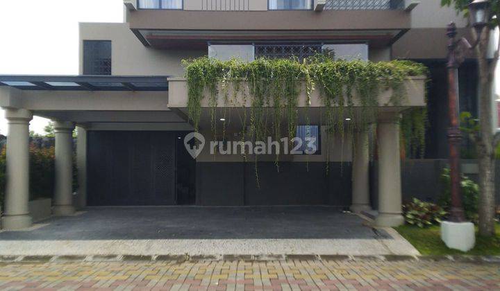 Rumah baru mewah dalam kawasan perumahan yang megah di jalan kaliurang di Jalan kaliuran km 7.5 Rumah 2 Lantai SHM Barat Baru 2