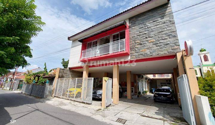 KOST EKLUSIVE ISTIMEWA FULL FURNISHED 16 KAMAR DI JALAN KALIURANG KM 7 DEKAT KAMPUS UGM Ruang Usaha di Jalan kaliurng km 7 262 m SHM 1