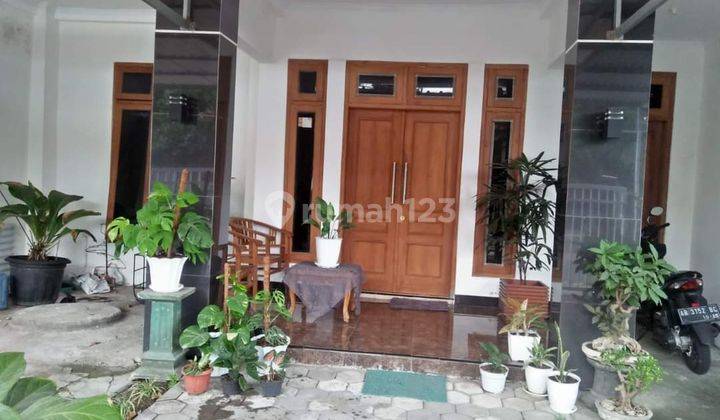 Di jual Rumah siap huni di banguntapan, selatan Blok O Yogyakarta
Dekat komplek AURI Rumah di Blok o 2 Lantai 2