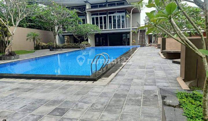 Dijual rumah mewah dalam perum bale wangsa residence di jalan magelang Yogyakarta
Dekat YIS Yogya International School Rumah di Jalan Magelang 2 Lantai SHM Baru 2