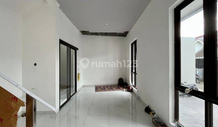 Rumah Baru Dalam Perumahan di Jalan Kaliurang Km 9 Dekat Pasar Gentan di Jakal km 9 Rumah 2 Lantai Baru 2