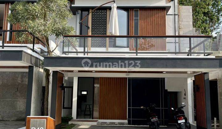 Rumah Baru Dalam Perumahan di Maguwoharjo Dekat UPN dan Sanata Dharma 2 Lantai Rumah SHM Baru 1