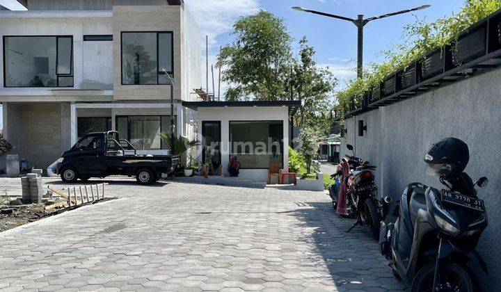 Rumah Baru Dalam Perumahan Jalan Palagan Km 9 Dekat Filosofi Kopi dan Sleman City Hal di Jalan palaga Rumah 2 Lantai SHM Baru 2