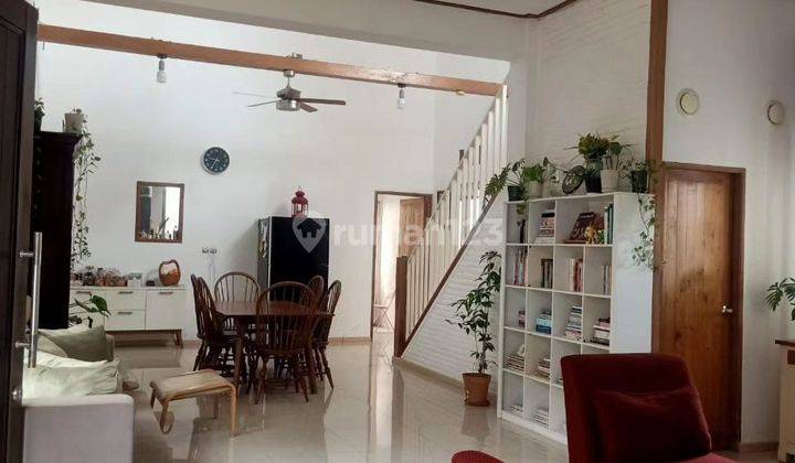 DI JUAL RUMAH DI AREA PREMIUM PALAGAN KM 8,5 di Palagan km 8 Rumah 2 Lantai SHM Bagus 2