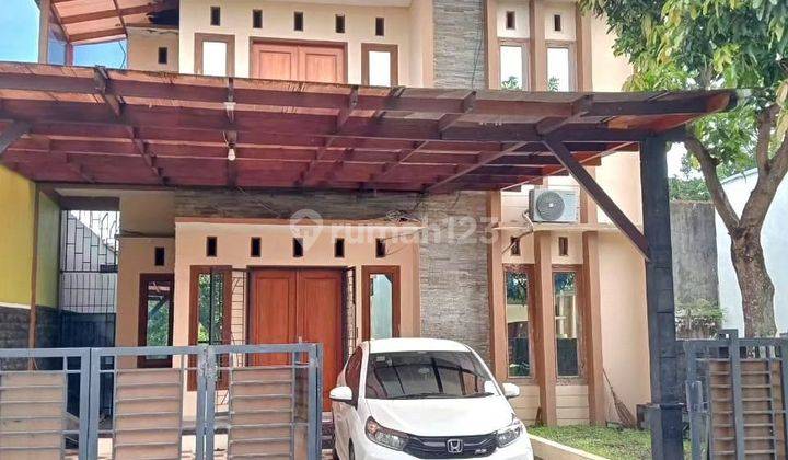 RUMAH MEWAH MODERN 2 LANTAI DALAM PERUMAHAN DEKAT  HOTEL HYATT JALAN PALAGAN  SLEMAN 1