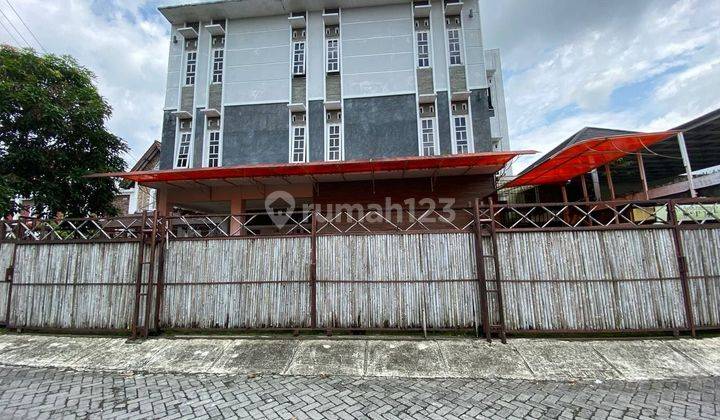 Dijual Kost Putri dekat kampus UII berlokasi di lingkungan perumahan 2